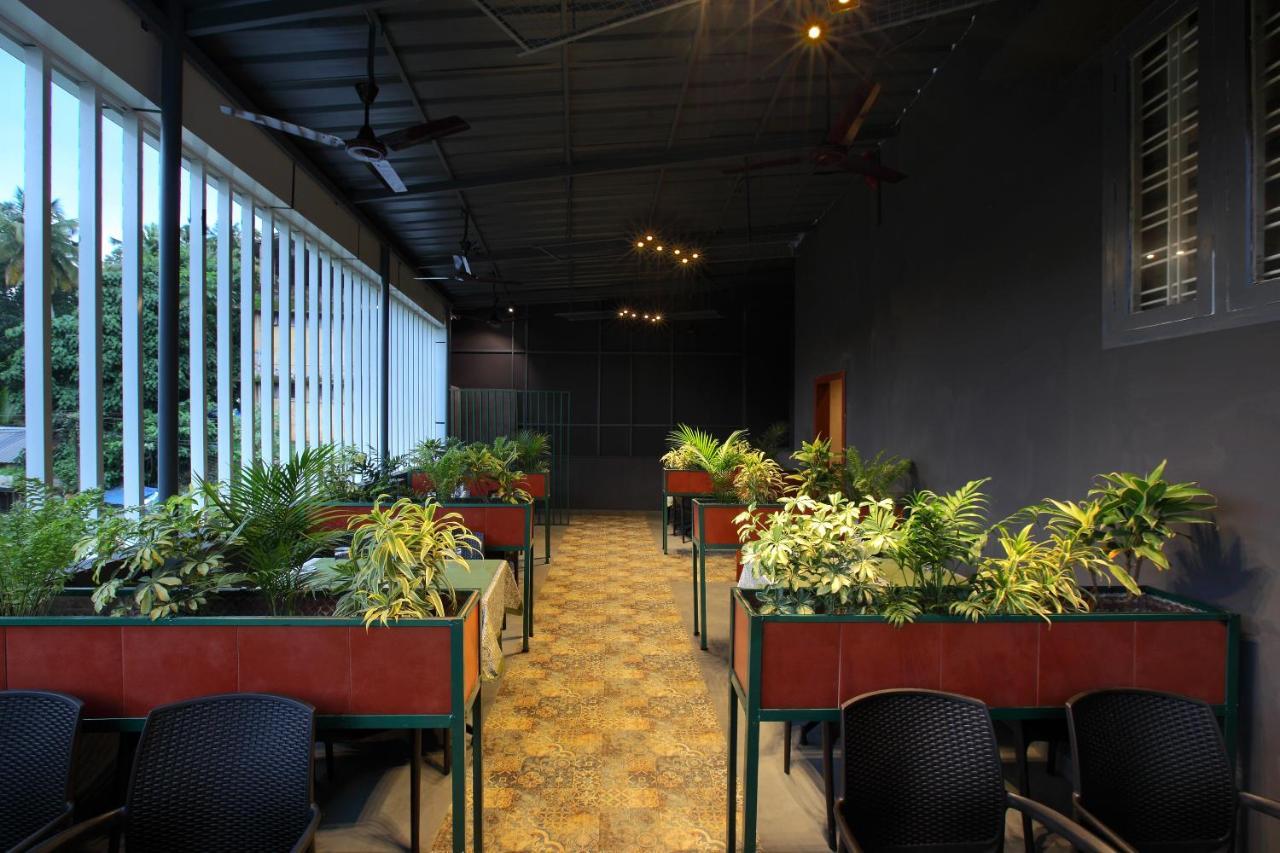 Park Residency Koothattukulam Kuttattukulam Exterior photo